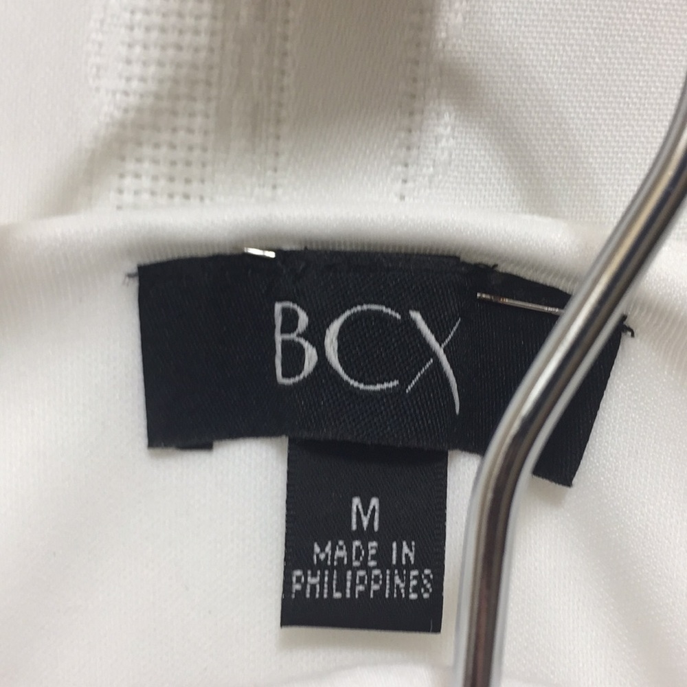 BCX white Top - Picture 5 of 8